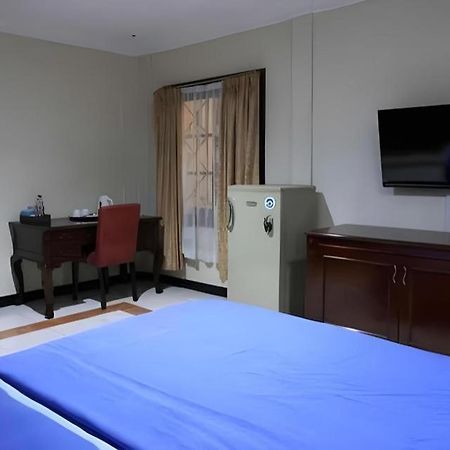 Mahadria Hotel Серанг Экстерьер фото
